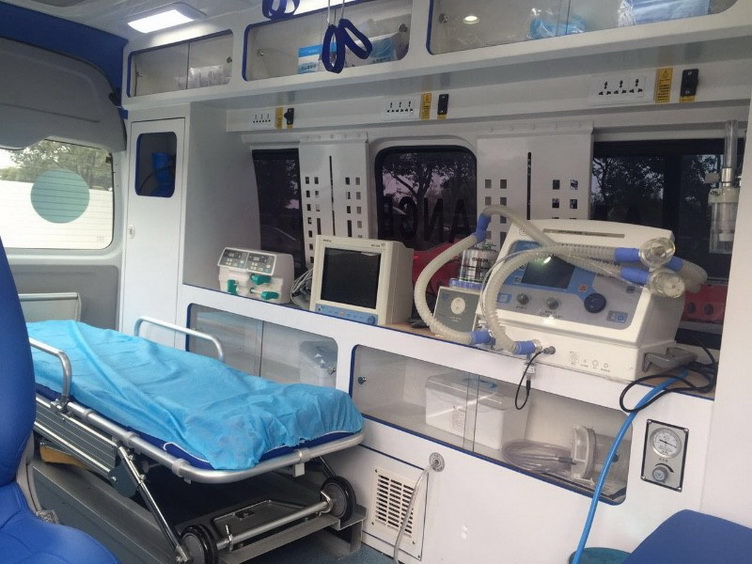 西藏自治区藏医院租用私人救护车到永州市江永县 救护车出租要多少钱