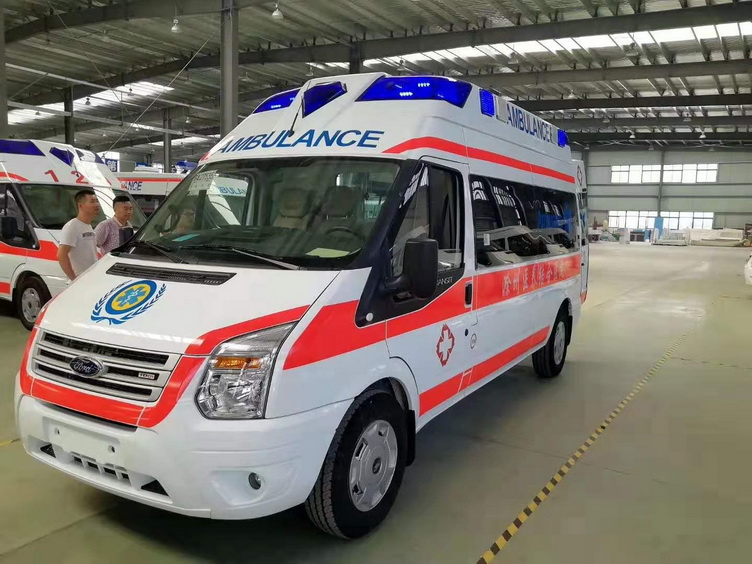 三明市医院私人救护车租赁到榆林市市辖区 叫一次救护车多少钱出租