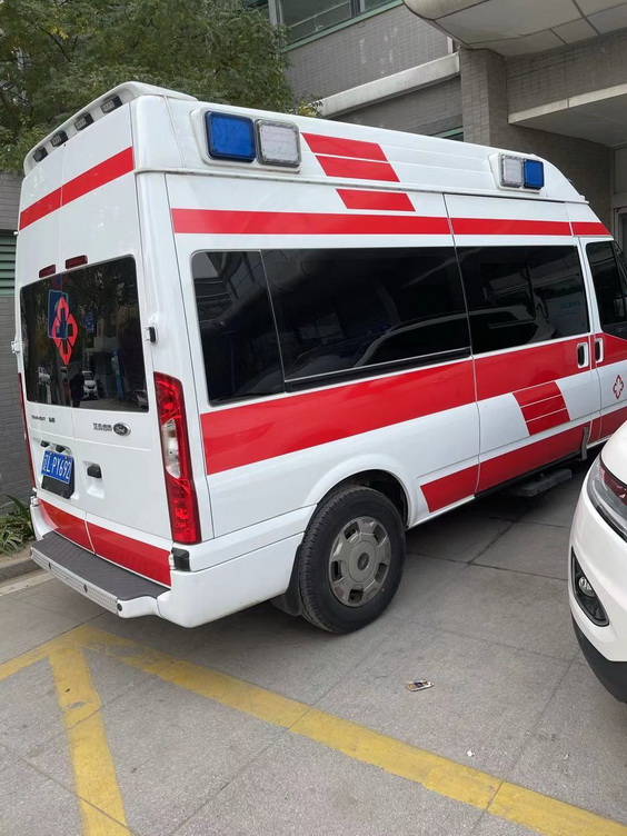 中国人民解放军西藏军区总医院预约私人救护车租赁到牡丹江市海林市 救护车如何转运休克病人出租