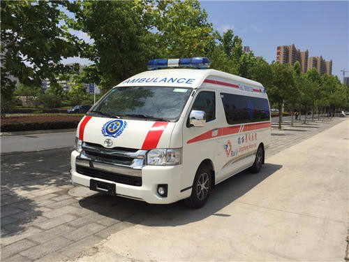 青海省妇产儿童医院租赁正规救护车到崇左市江州区 哪里能租到救护车出租