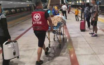 中国人民解放军七三医院租赁私人救护车到湖州市吴兴区 私人救护车出租一般多少钱