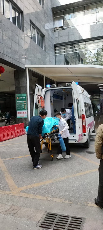 东营市中心医院租私家救护车转院到石嘴山市平罗县 救护车出租服务哪里比较好