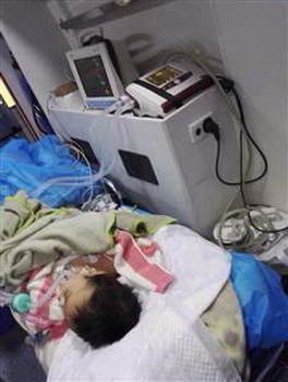浙江省台州医院租私人救护车到鞍山市千山区 救护车出租的价格是多少