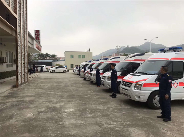 东莞东华医院私人救护车租赁到潮州市潮安县 救护车出租转院多少钱