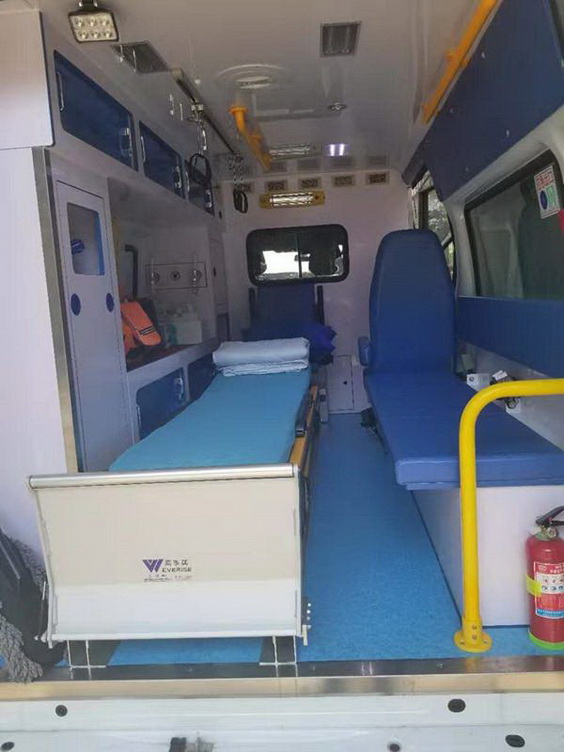南阳市中心医院租赁正规救护车到海西蒙古族藏族天峻县 跨省救护车出租哪个好