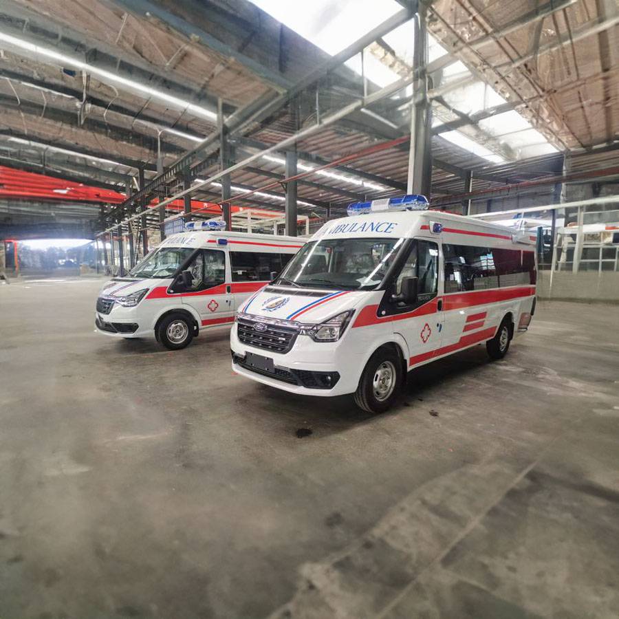 重庆市中医院（重庆市中医研究院）私人救护车出租到酒泉市玉门市 哪里出租救护车的