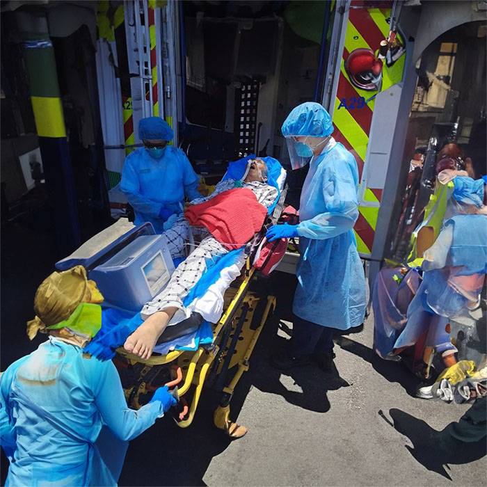 乌鲁木齐市第三医院救护车出租到凉山彝族越西县 医院救护车出租是多少钱一公里