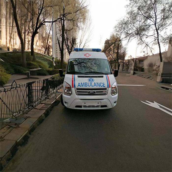 上海人民医院宝山分院（吴淞中心医院）私人救护车租赁到大庆市大同区 救护车出租公司背哪些