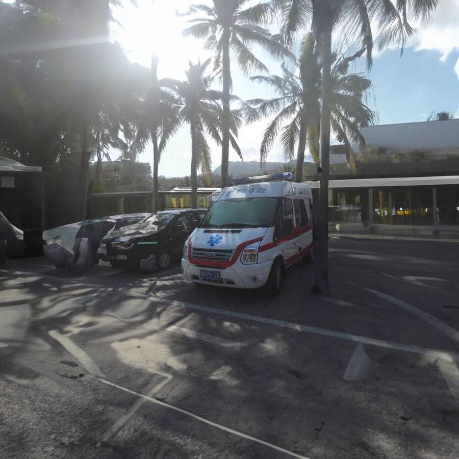徐州市中心医院（徐州市第四医院）租赁正规救护车到珠海市金湾区 救护车出租电话多少钱