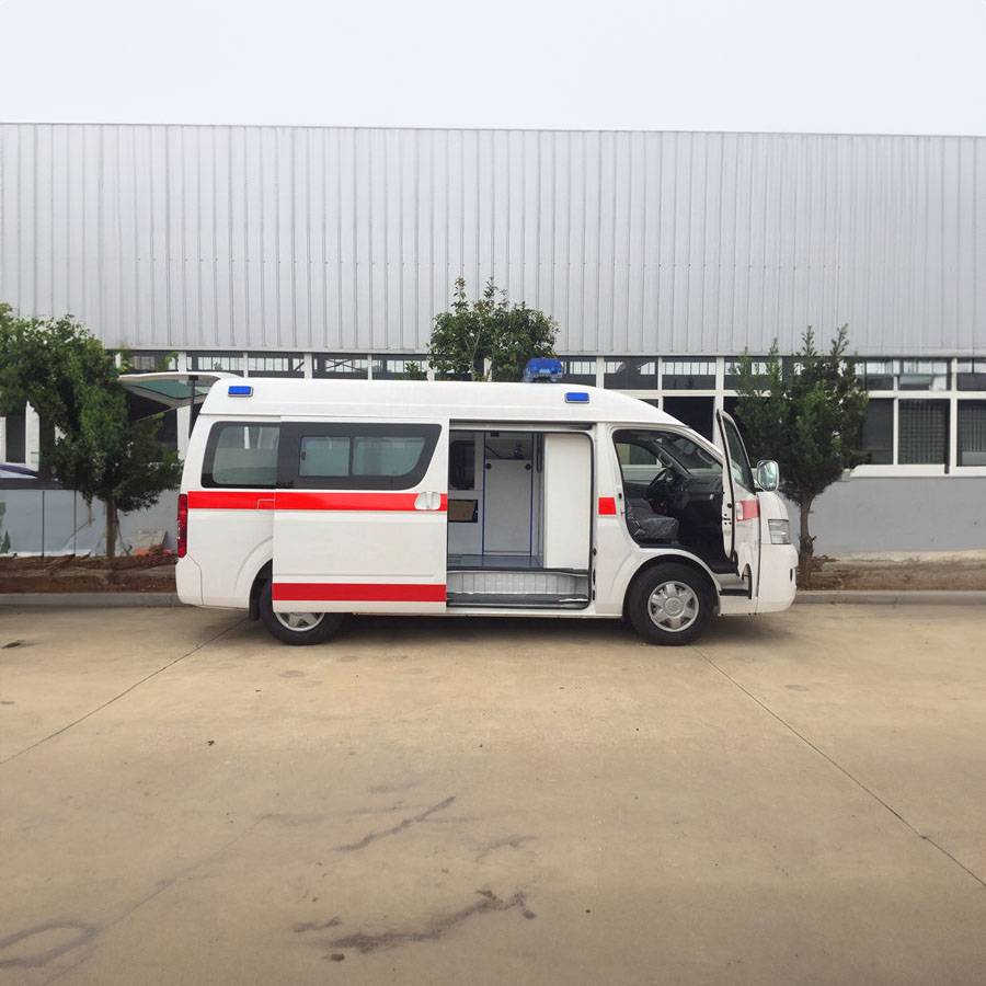 乌鲁木齐市友谊医院（乌鲁木齐市第三医院）租私家救护车转院到汕头市南澳县 救护车出租中心多少钱