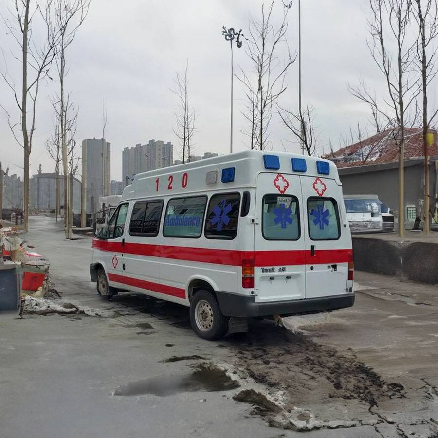 广州军区武汉总医院租救护车护送到湘西土家族苗族永顺县 救护车出租服务哪里比较好
