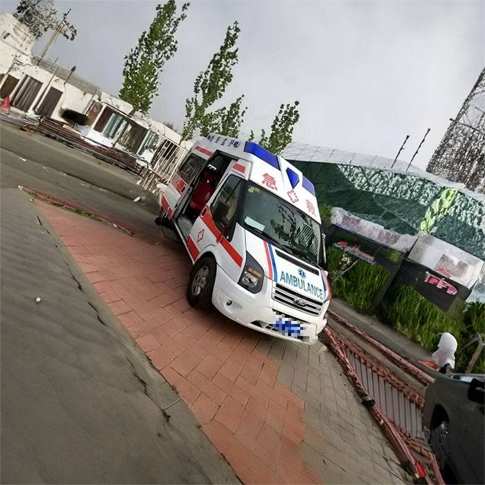 山西省永济五七五工厂职工医院预约私人救护车转运到巴彦淖尔市磴口县 救护车出租一般多少钱公司