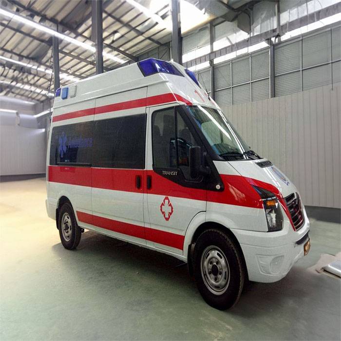 郑州铁路局西安中心医院租赁私家救护车转院到日照市东港区 出租救护车多少钱