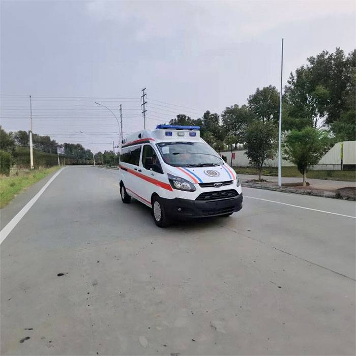 哈尔滨市第三医院（242医院）租用私人救护车到鹤壁市淇滨区 救护车出租 电话是多少钱
