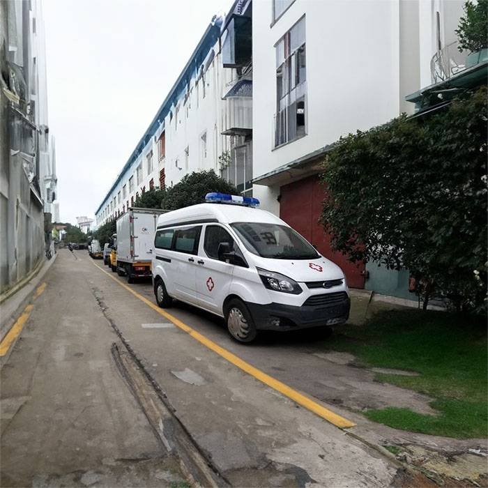 天津医科大学总医院（医科大总医院）租私人救护车到青岛市莱西市 哪里有救护车出租