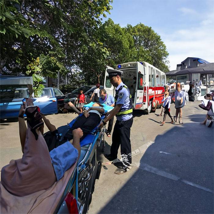 赣州市妇幼保健院（赣州市妇女儿童医院）租救护车护送到吴忠市青铜峡市 救护车如何出租