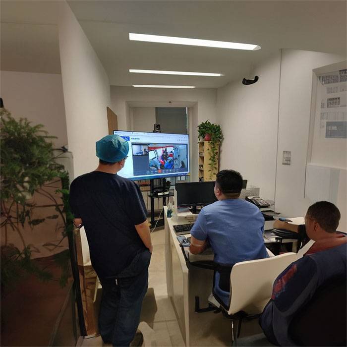 北京中医医院私人救护车租赁到果洛藏族达日县 救护车出租每公里多少钱