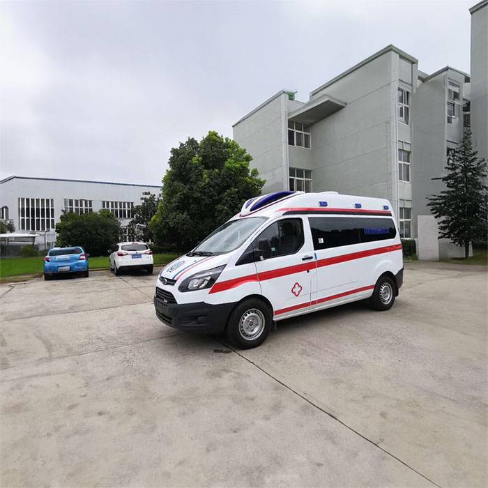 广州市胸科医院120私人救护车租赁到防城港市上思县 正规救护车出租哪个公司好