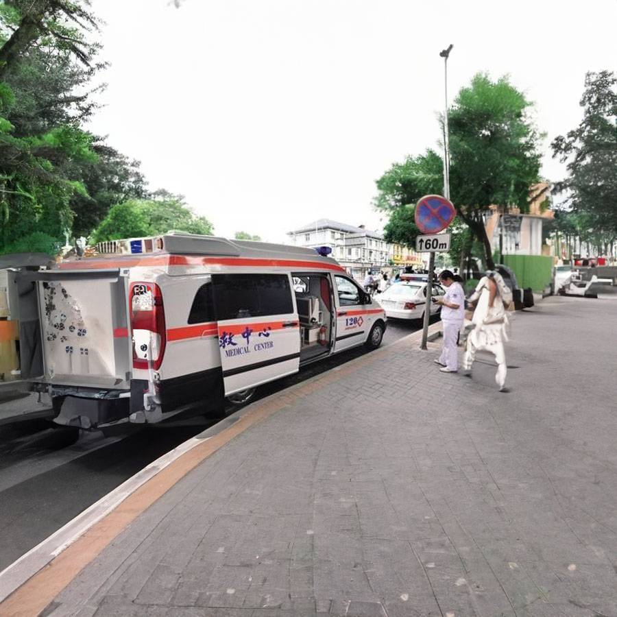 青海省人民医院私人救护车出租到塔城地区 正规救护车出租哪个公司好