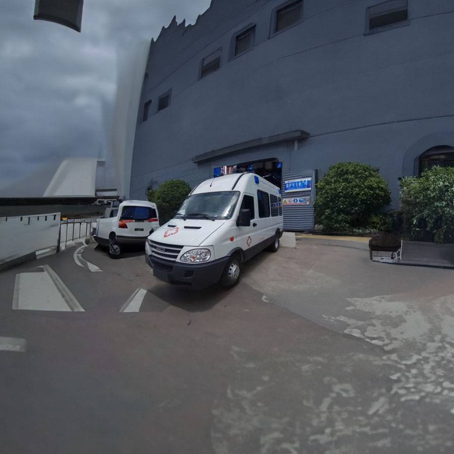 海南省人民医院租用私人救护车到南阳市新野县 救护车出租租赁多少钱