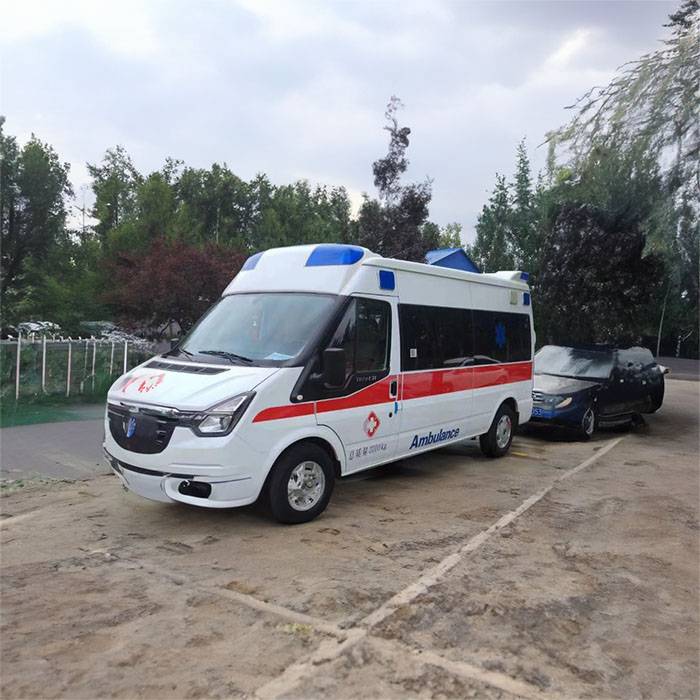 襄樊市中心医院租赁正规救护车到锡林郭勒盟西乌珠穆沁旗 救护车辆出租价格多少