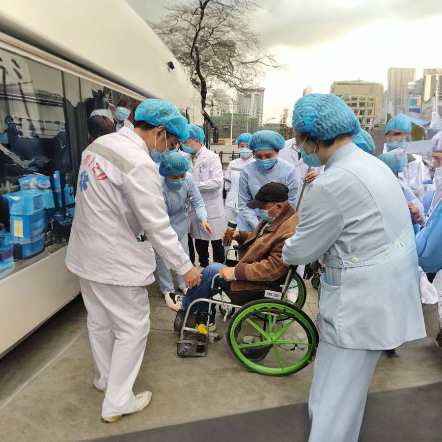 中山大学中山眼科中心救护车出租到鄂尔多斯市准格尔旗 哪里有出租救护车的