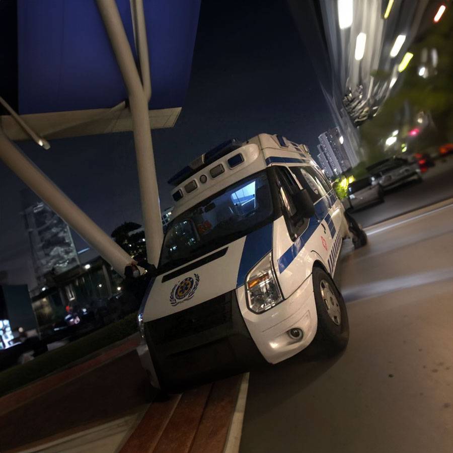 海口市人民医院租私人救护车到抚州市乐安县 救护车出租一般多少钱一辆