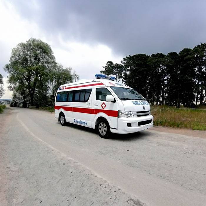 南京市第二医院租赁私家救护车到山南地区桑日县 救护车出租价格多少