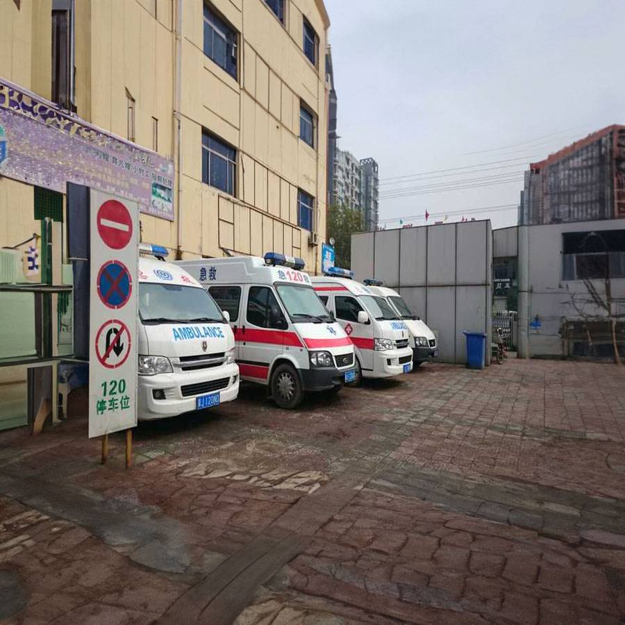 中国人民解放军医院（兰州三爱堂医院）租救护车护送到赣州市定南县 120救护车出租费多少钱