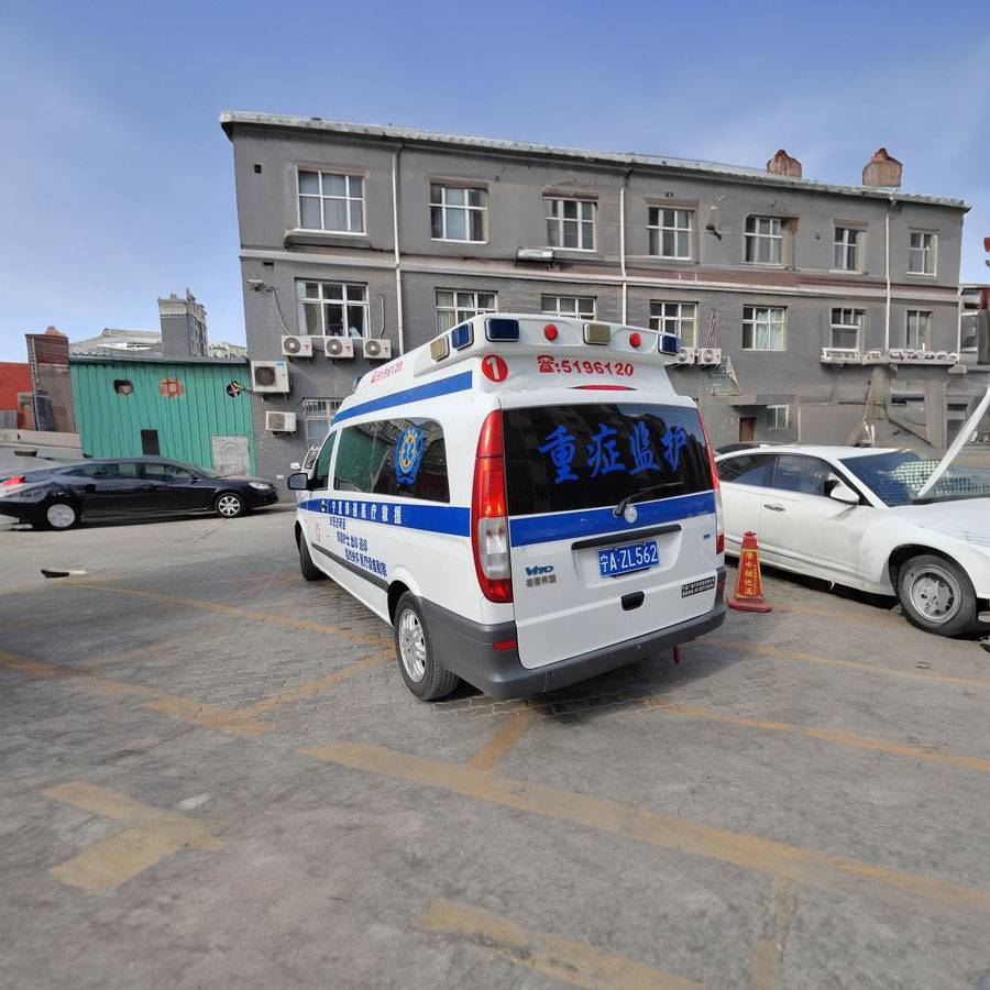 中国人民解放军一六九中心医院私人救护车出租到省直辖县级行政单位潜江市 救护车一般在哪里出租