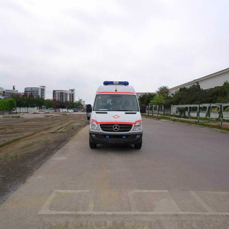 青岛纺织医院租救护车到恩施土家族苗族利川市 救护车出租服务哪里比较好