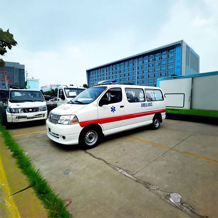 兰州大学医院租私家救护车转院到抚州市南丰县 救护车出租价格多少