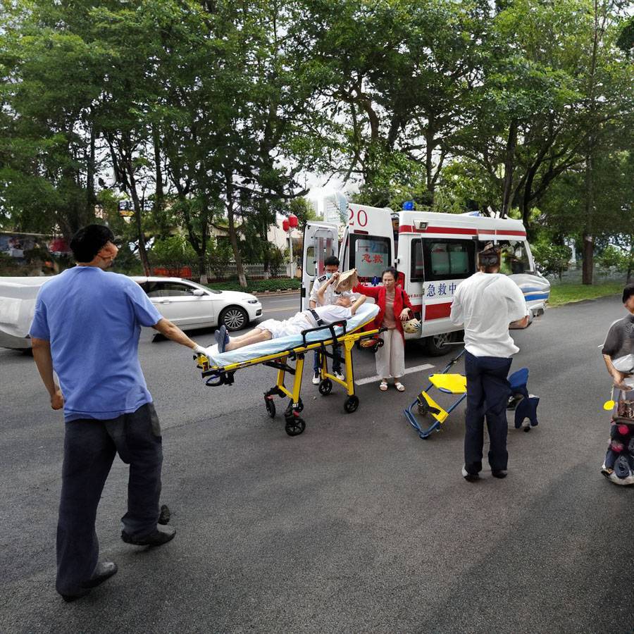 广州军区武汉总医院租赁私家救护车到眉山市仁寿县 哪里救护车出租