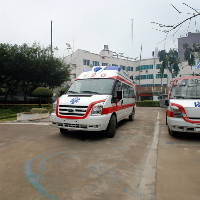 贵阳市妇幼保健院贵阳市儿童医院出租急救车护送到襄樊市襄阳区 长途救护车出租哪里靠谱