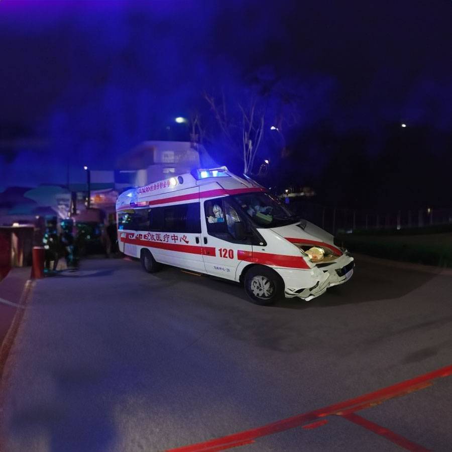 泰州市中医院租用私人救护车到鸡西市滴道区 哪里救护车出租