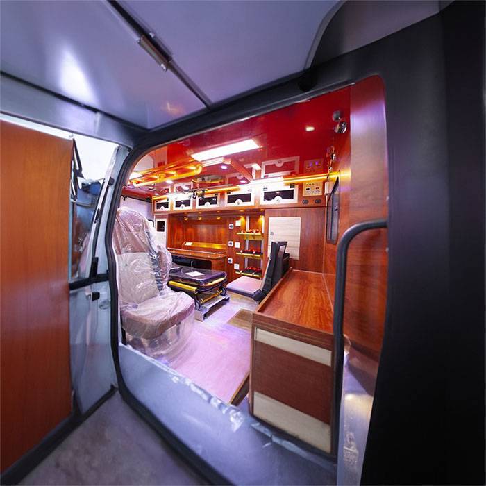 山西中医学院中西医结合附属医院租用私人救护车护送到怀化市洪江市 私人救护车出租多少钱