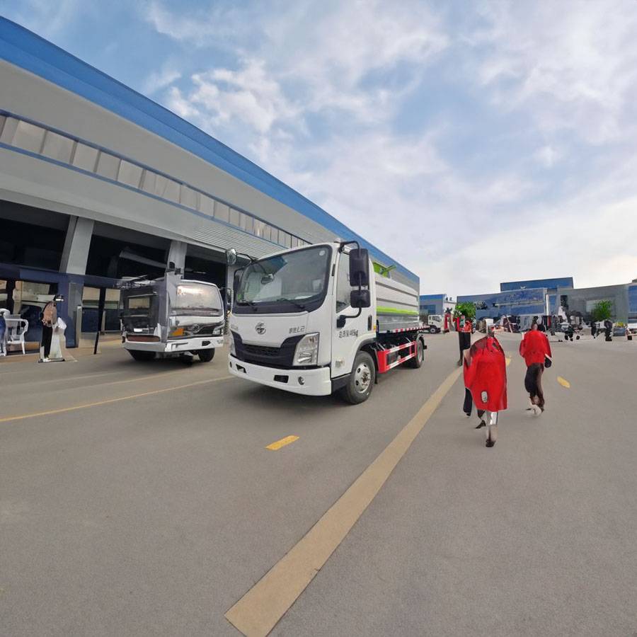 胜利油田中心医院出租急救车护送到甘孜藏族炉霍县 哪里可以救护车出租