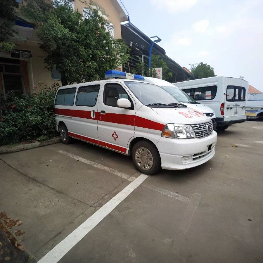 梧州市中医院租救护车护送到无锡市滨湖区 救护车出租长途多少钱