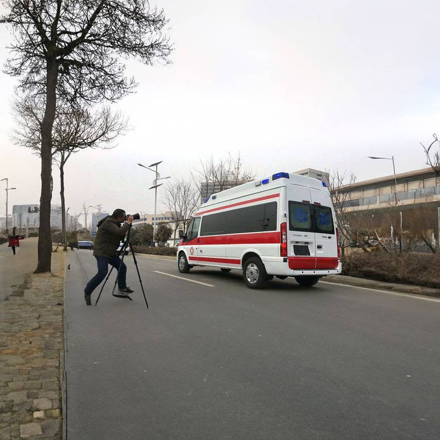 天津市中心医院（中心医院）私人救护车租赁到温州市平阳县 哪里有带呼吸机的救护车出租