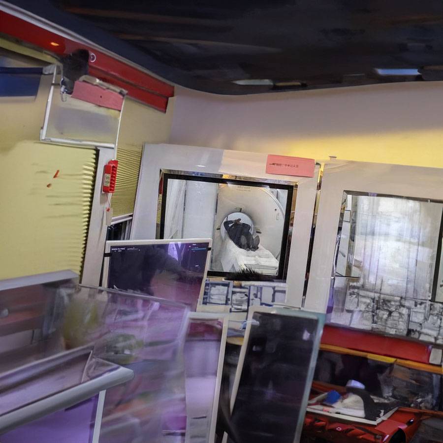 重庆三峡中心医院御安分院（万州区传染病医院）租救护车护送到大连市普兰店市 哪里有长途救护车出租