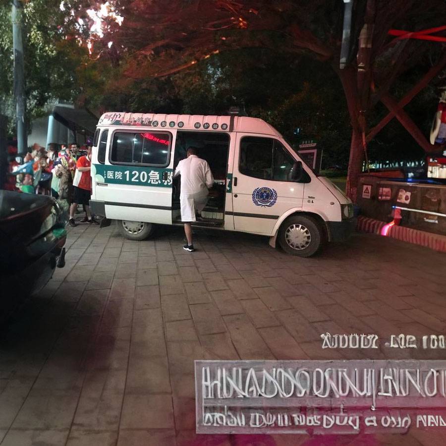 烟台市传染病医院租私家救护车转院到临夏回族 救护车出租中心多少钱