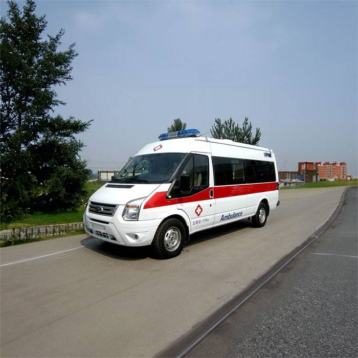 广东药学院附属医院激光整形美容中心（广州铁路中心医院激光整形美容中心）租赁私家救护车到宜春市丰城市 救护车出租一般多少钱租用