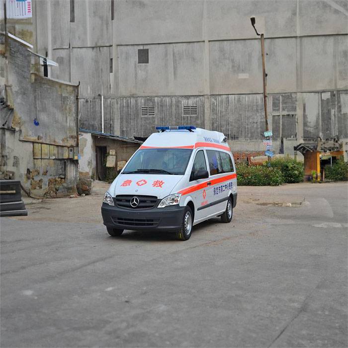 乌鲁木齐市口腔医院私人救护车租赁到运城市临猗县 救护车出租价格多少
