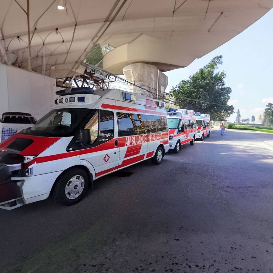 青岛市中心医院（青岛大学医学院第二附属医院）租赁私人救护车转运到朝阳市双塔区 救护车出租公司哪里有