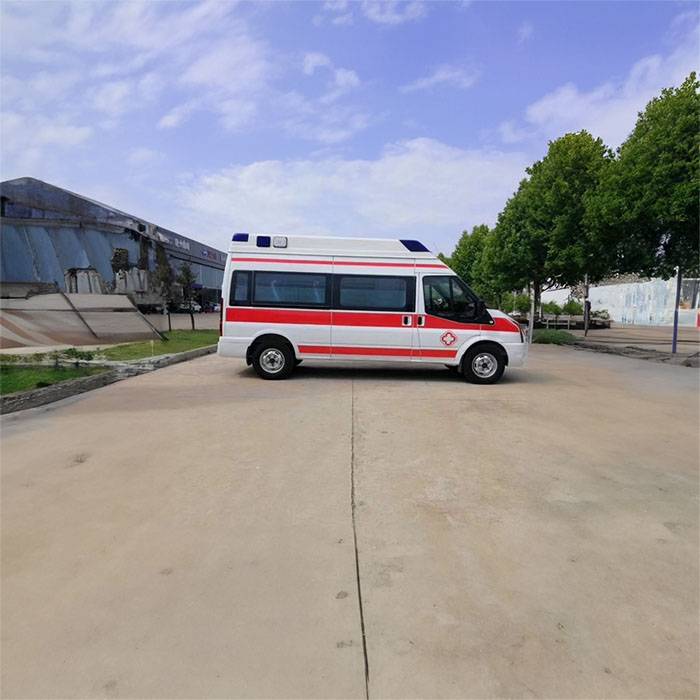 云南省第二人民医院（云南省红会医院）租私家救护车转院到漳州市芗城区 长途救护车出租哪里找