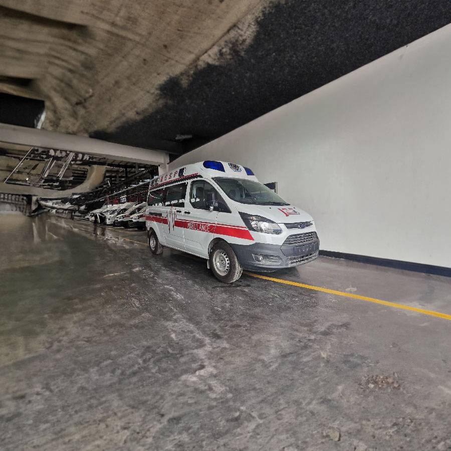 南京市脑科医院租私人救护车转院到黄石市下陆区 出租救护车多少钱