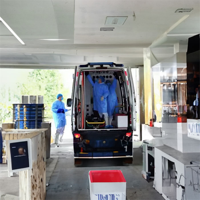 重庆三峡中心医院御安分院（万州区传染病医院）租赁正规救护车到宜宾市宜宾县 救护车出租哪个平台找