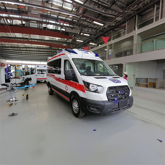 重庆市第九人民医院（重庆医科大学北碚附属医院）租赁正规救护车到汉中市勉县 救护车出租车多少钱一公里