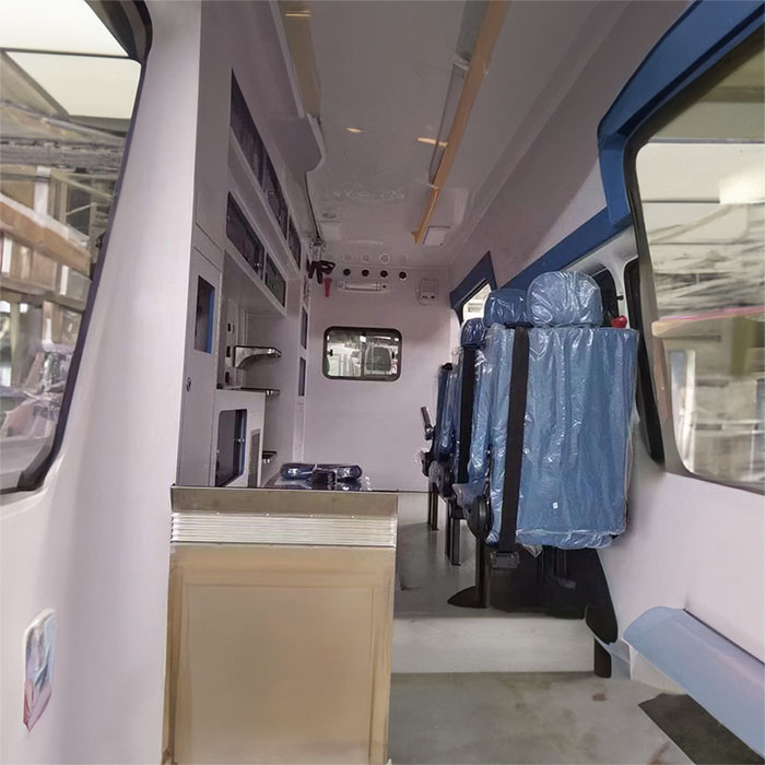 黄石市中医医院租用私人救护车护送到蚌埠市蚌山区 长途救护车出租哪个品牌好