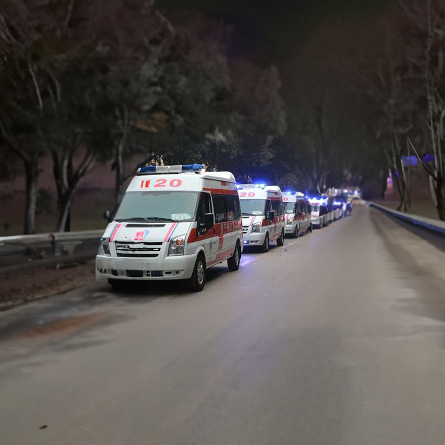 济南军区总医院租私人急救车到安顺市 救护车出租电话电话是多少